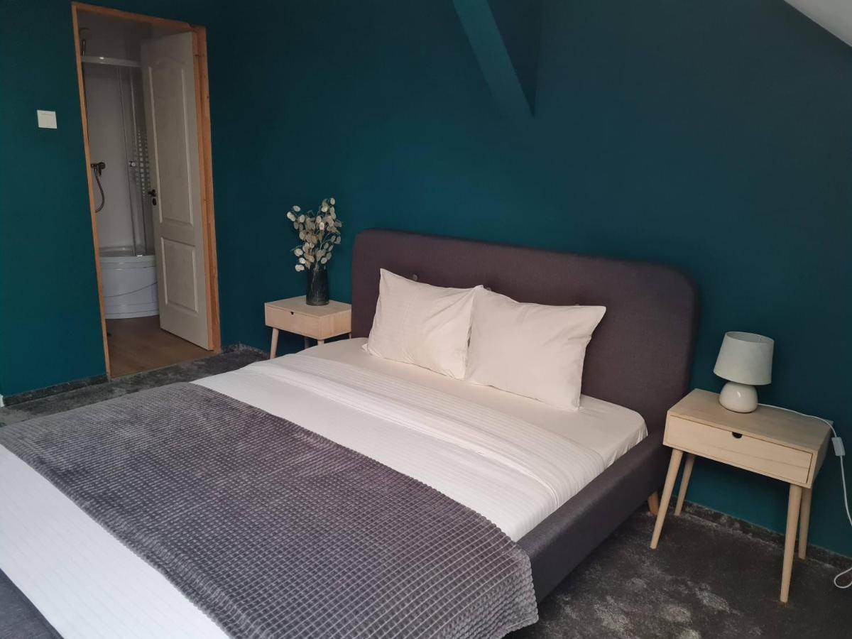 Bulevard Mansards Satu Mare Zewnętrze zdjęcie
